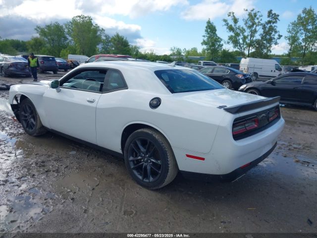 2022 DODGE CHALLENGER 2C3CDZGGXNH238891 Photo 2