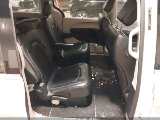 2020 CHRYSLER VOYAGER 2C4RC1DG0LR216548 Photo 7
