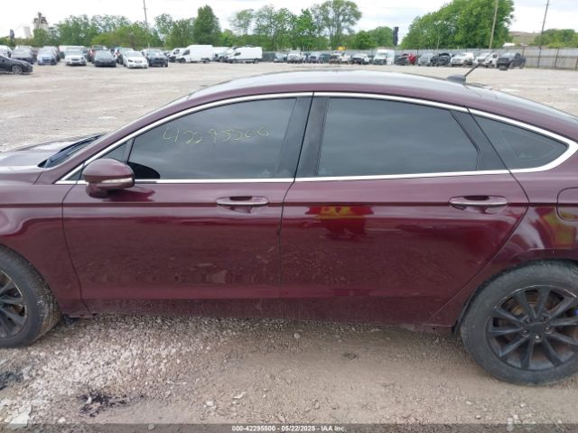 3FA6P0HD7HR269014 Ford FUSION SE