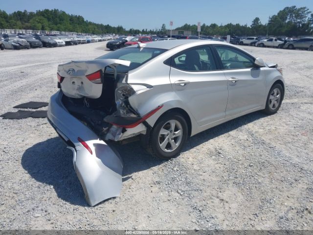5NPDH4AE5FH647808 Hyundai ELANTRA SE