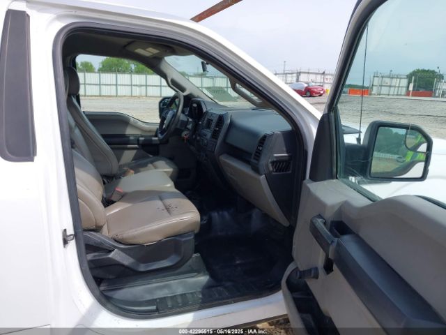 1FTMF1C57JKE27758 Ford F-150 Xl