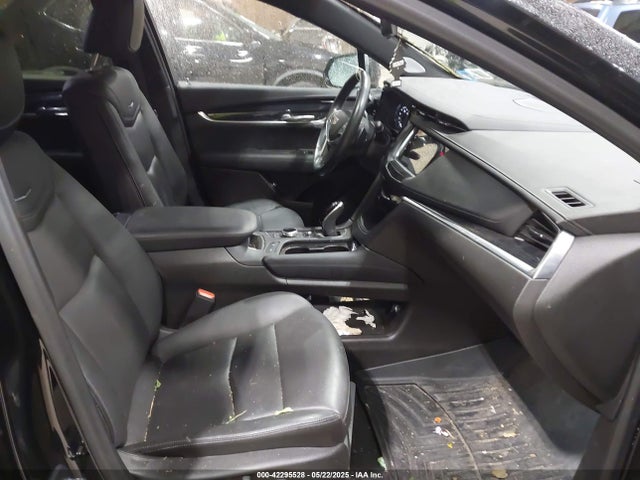 2022 CADILLAC XT5 1GYKNDRS8NZ163725 Photo 4