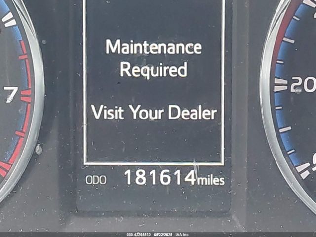 JTMRFREV9GD186218 Toyota Rav4 Xle