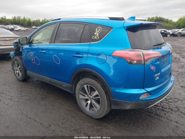 JTMRFREV9GD186218 Toyota Rav4 Xle