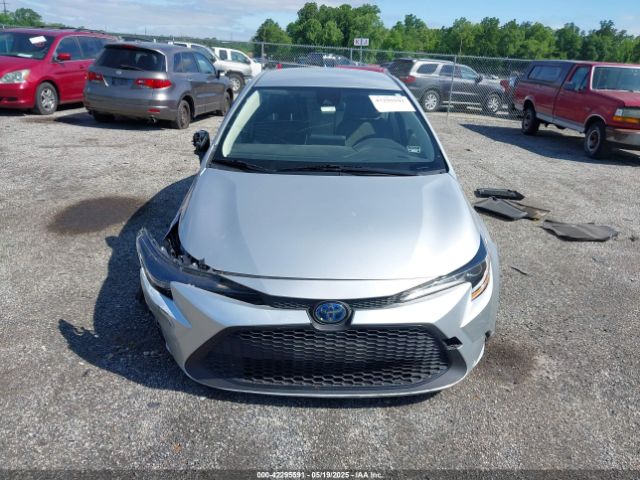 JTDEAMDE2MJ017205 Toyota Corolla Hybrid Le