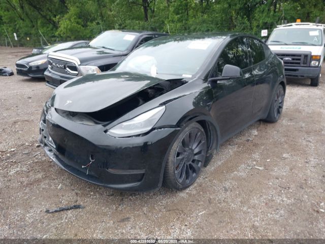 5YJYGDEF9MF250203 Tesla 2021