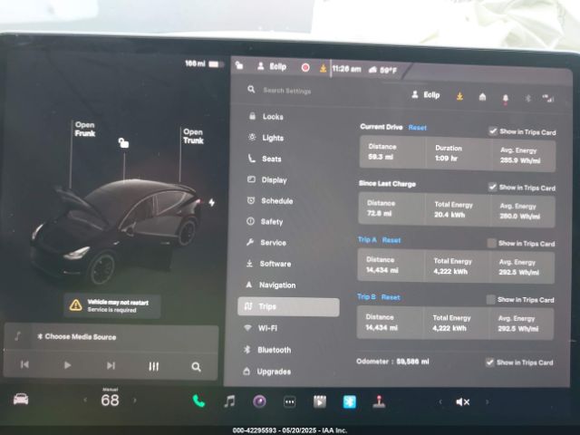 5YJYGDEF9MF250203 Tesla 2021