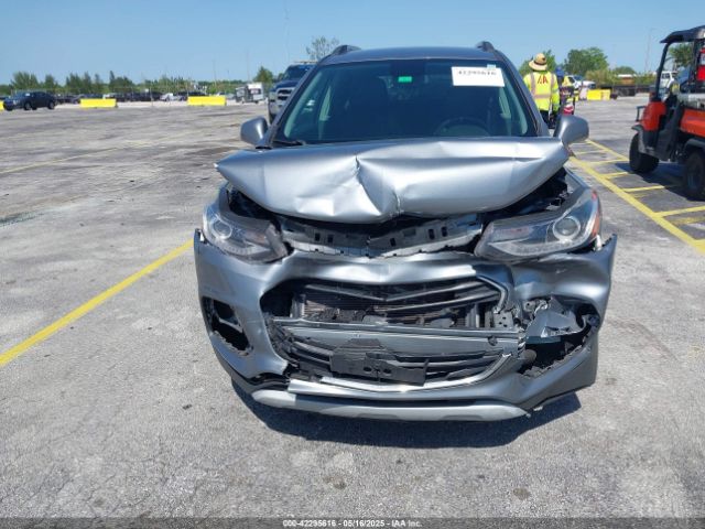 KL7CJPSB6KB879252 Chevrolet Trax Lt
