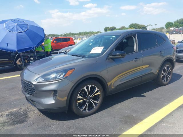 1FMCU0BZ4MUB14560 Ford Escape Se Hybrid