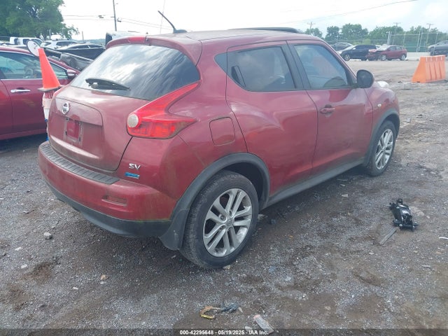JN8AF5MR7ET351748 Nissan Juke Sv