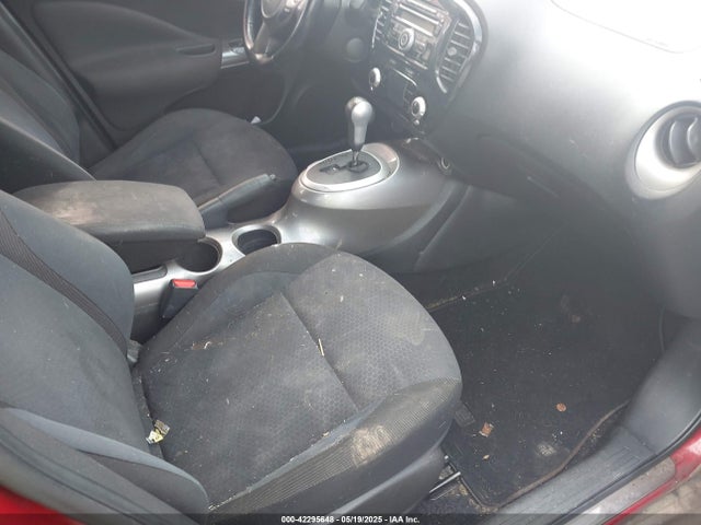 JN8AF5MR7ET351748 Nissan Juke Sv