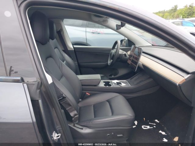 2021 TESLA MODEL Y 5YJYGDEE6MF146341 Photo 4