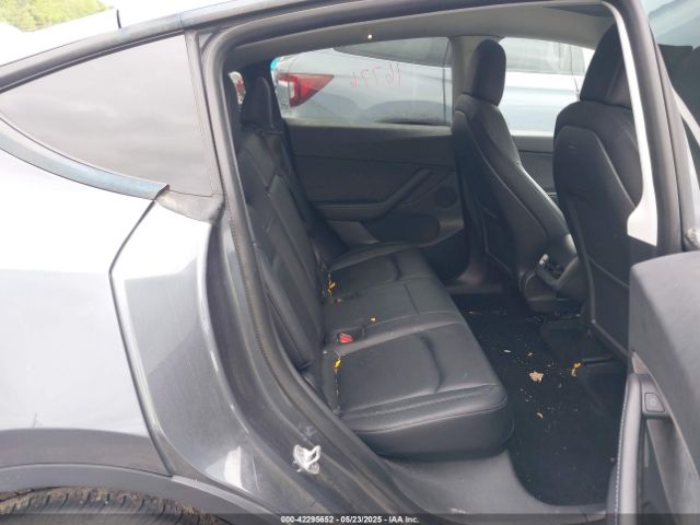 2021 TESLA MODEL Y 5YJYGDEE6MF146341 Photo 7