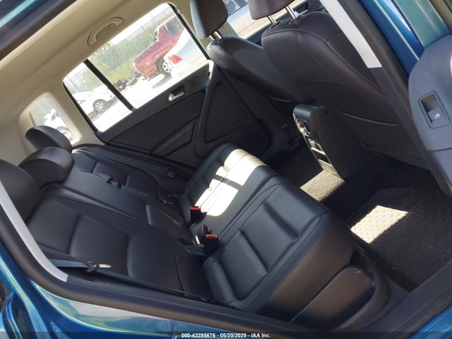 WVGBV7AX9HK028177 Volkswagen 2.0 tsi