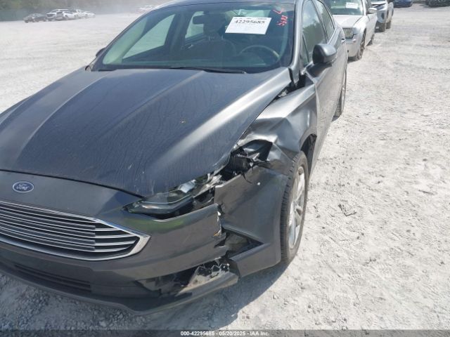 3FA6P0HD6JR279863 Ford FUSION SE