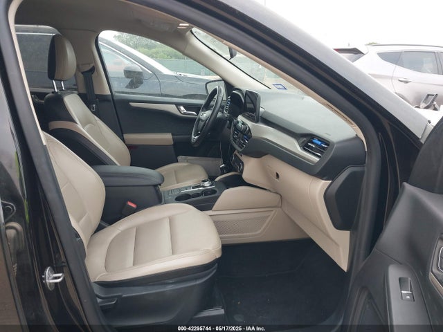 1FMCU0H63LUA31648 Ford Escape