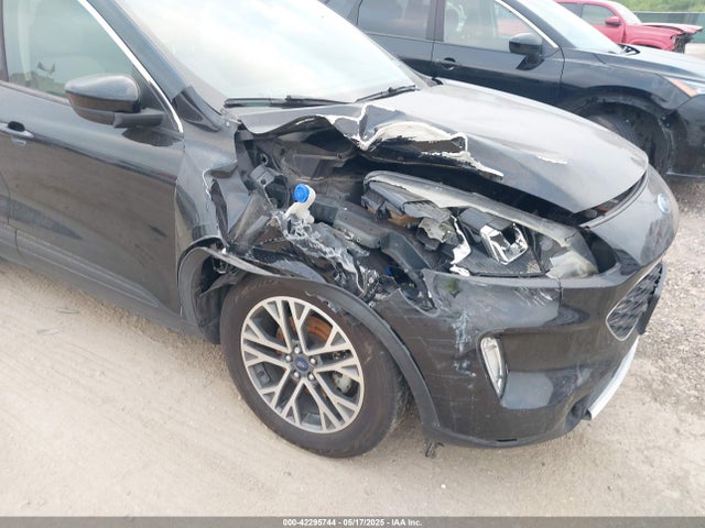 1FMCU0H63LUA31648 Ford Escape