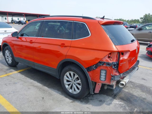 2019 VOLKSWAGEN TIGUAN 3VV3B7AX4KM045617 Photo 2