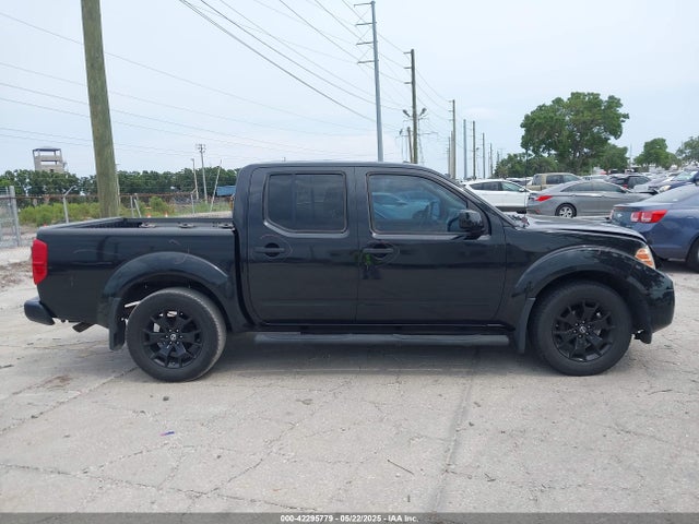 1N6AD0ER5JN722856 Nissan Frontier Sv