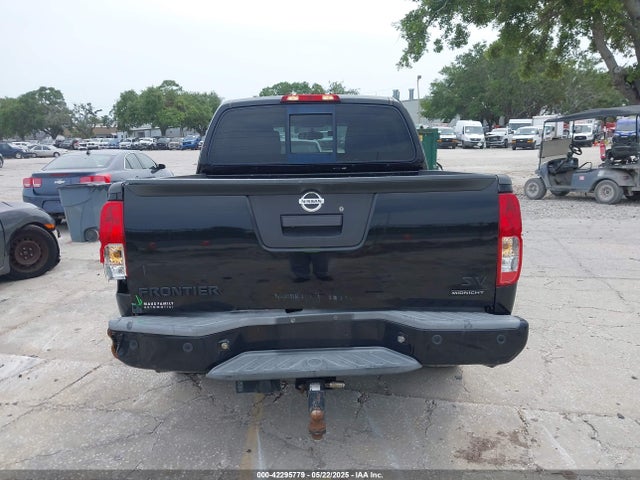 1N6AD0ER5JN722856 Nissan Frontier Sv