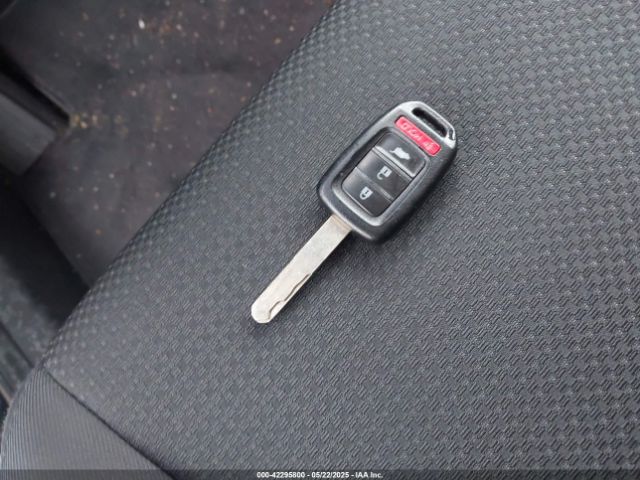 3CZRU6H33NM770916 Honda Hr-v Awd Lx