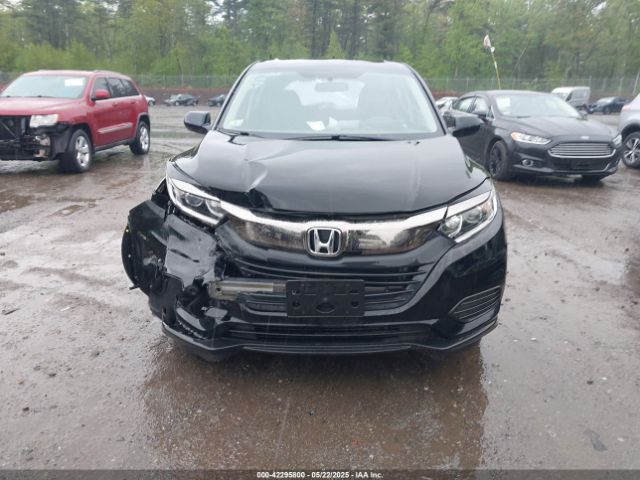 3CZRU6H33NM770916 Honda Hr-v Awd Lx