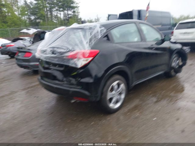 3CZRU6H33NM770916 Honda Hr-v Awd Lx