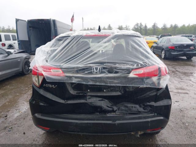 3CZRU6H33NM770916 Honda Hr-v Awd Lx