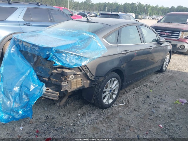 Ford Fusion 2019 3FA6P0LU0KR240422 Image 4