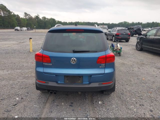 WVGSV7AXXHW512884 Volkswagen Tiguan 2.0t Wolfsburg Edition