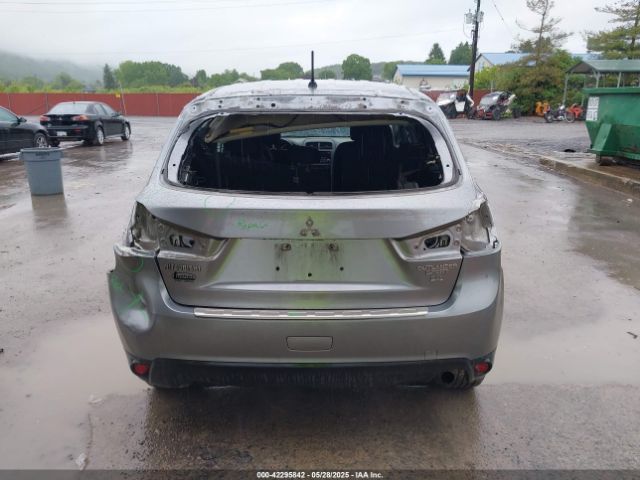 JA4AR3AW9GZ046117 Mitsubishi Outlander Sport 2.4 Es