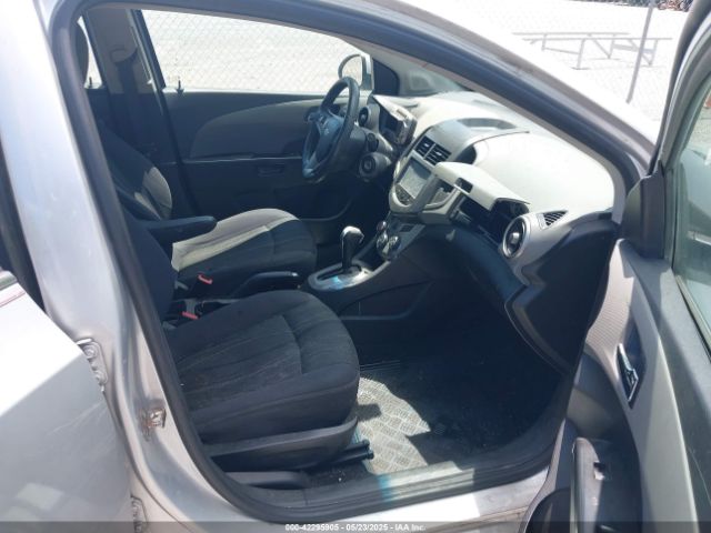 1G1JC5SH0F4168226 Chevrolet Sonic Lt Auto