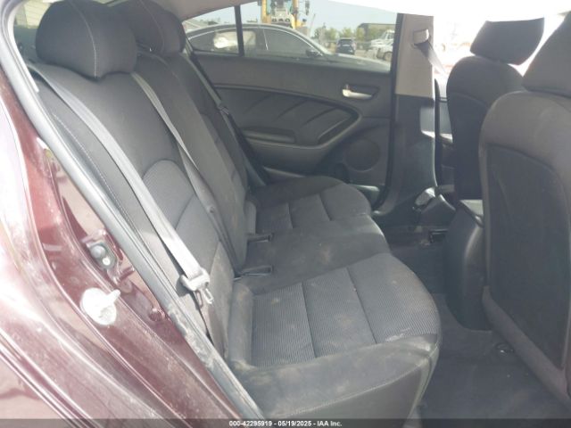 3KPFK4A77JE167925 KIA FORTE LX