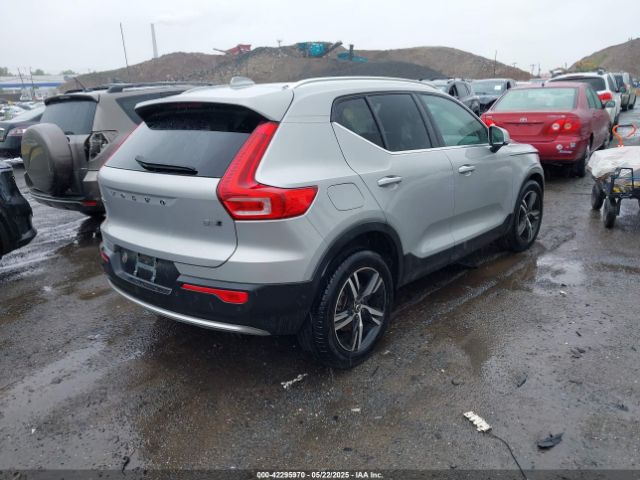 2024 VOLVO XC40 YV4L12UK9R2311071 Photo 3
