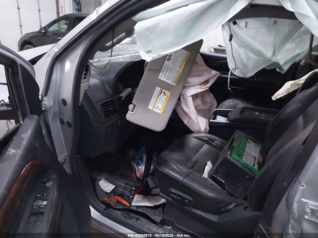 5N1BA0NC1EN613985 Nissan Armada