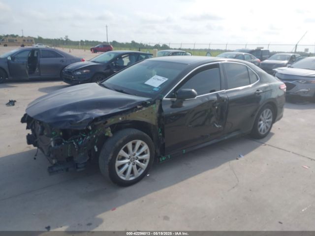 2019 TOYOTA CAMRY 4T1B11HK5KU177832 Photo 1