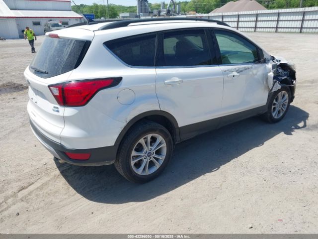 2019 FORD ESCAPE 1FMCU9HD5KUB19019 Photo 3
