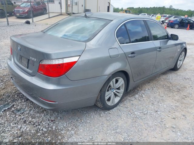 2010 BMW 528I WBANU5C54AC126874 Photo 3