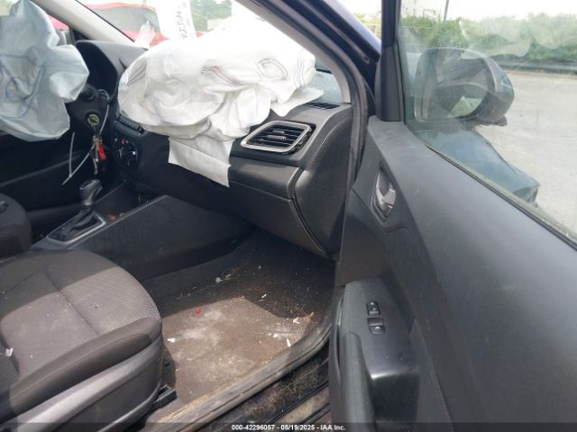 2021 HYUNDAI ACCENT 3KPC24A64ME130636 Photo 4