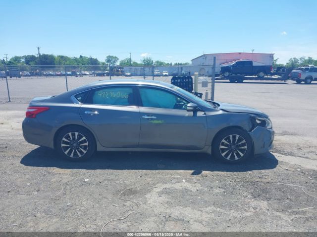 1N4AL3AP0HC158475 Nissan Altima 2.5 Sv