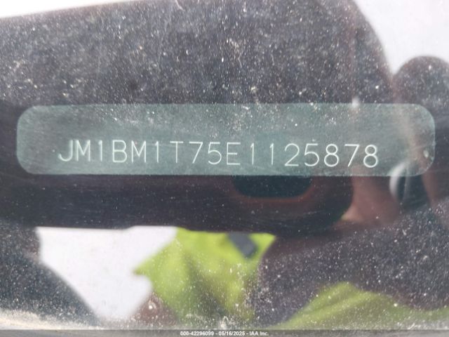JM1BM1T75E1125878 Mazda Mazda3 I Sv
