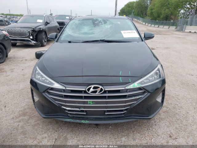 5NPD84LF9KH449720 Hyundai Elantra Limited