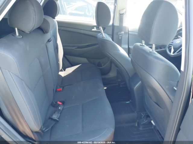 KM8J3CA46KU935335 Hyundai Tucson Value