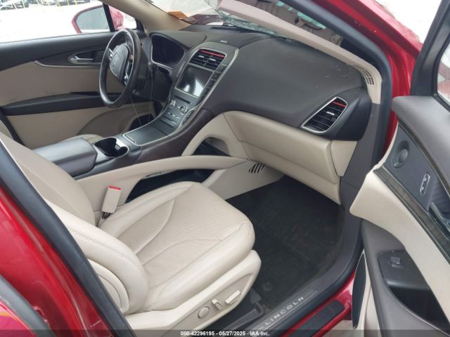 2020 LINCOLN NAUTILUS 2LMPJ6K93LBL03965 Photo 4