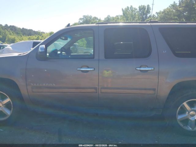 1GNSCJE03ER152346 Chevrolet Suburban 1500 Lt