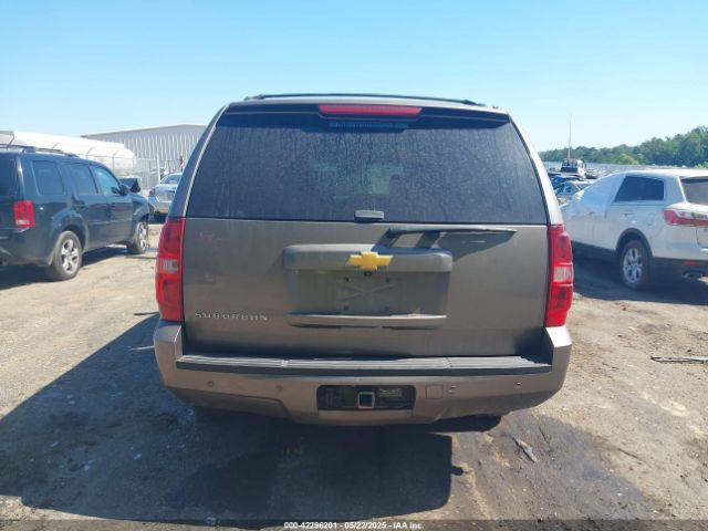 1GNSCJE03ER152346 Chevrolet Suburban 1500 Lt