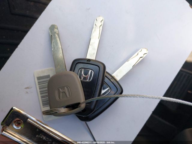 2HKRM4H34GH671427 Honda CR-V LX