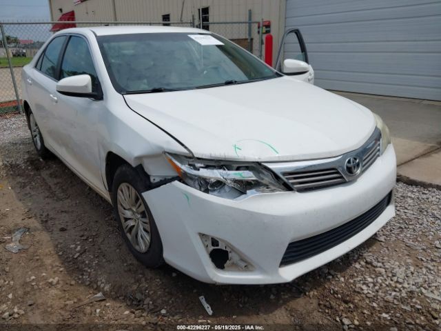 4T1BF1FK5EU863443 Toyota CAMRY L