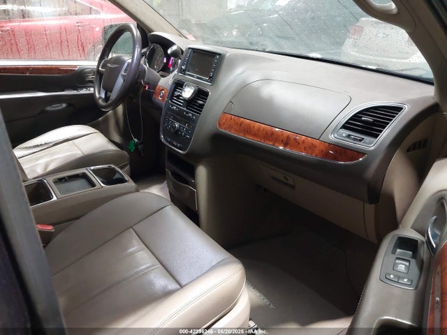 2C4RC1BG1ER468461 Chrysler Town & Country Touring