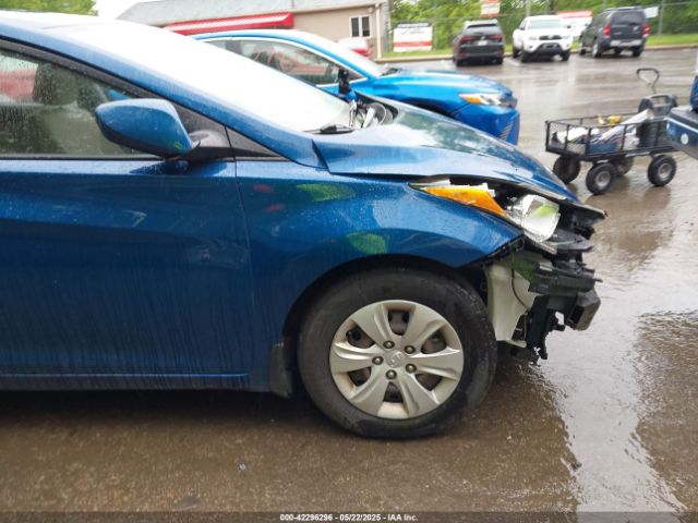 KMHDH4AE6GU619146 Hyundai ELANTRA SE